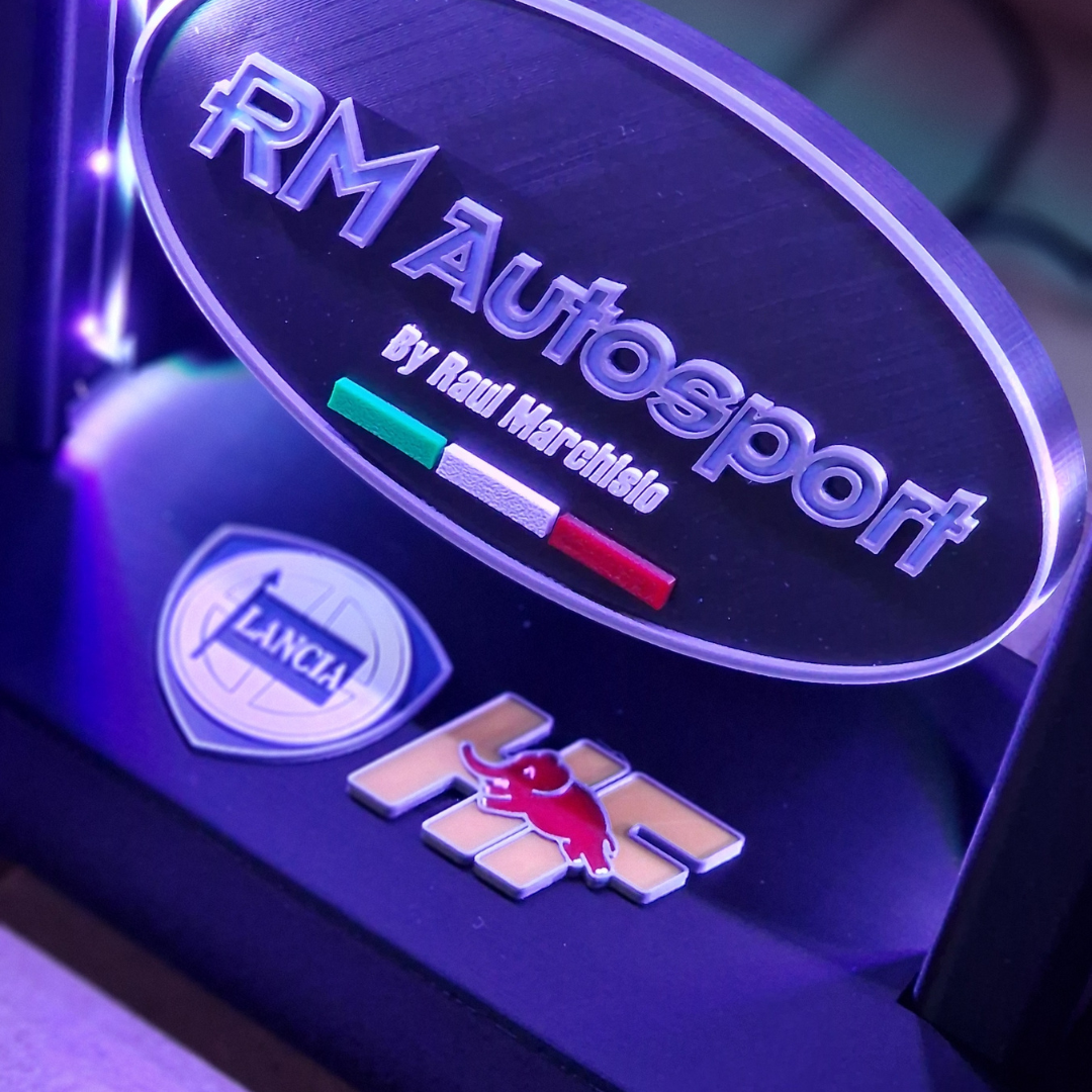 LAMPADA LED CON LOGO PERSONALIZZATO - RAUL MARCHISIO