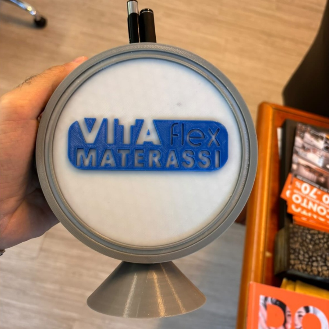Portapenne a forma di Logo Personalizzato