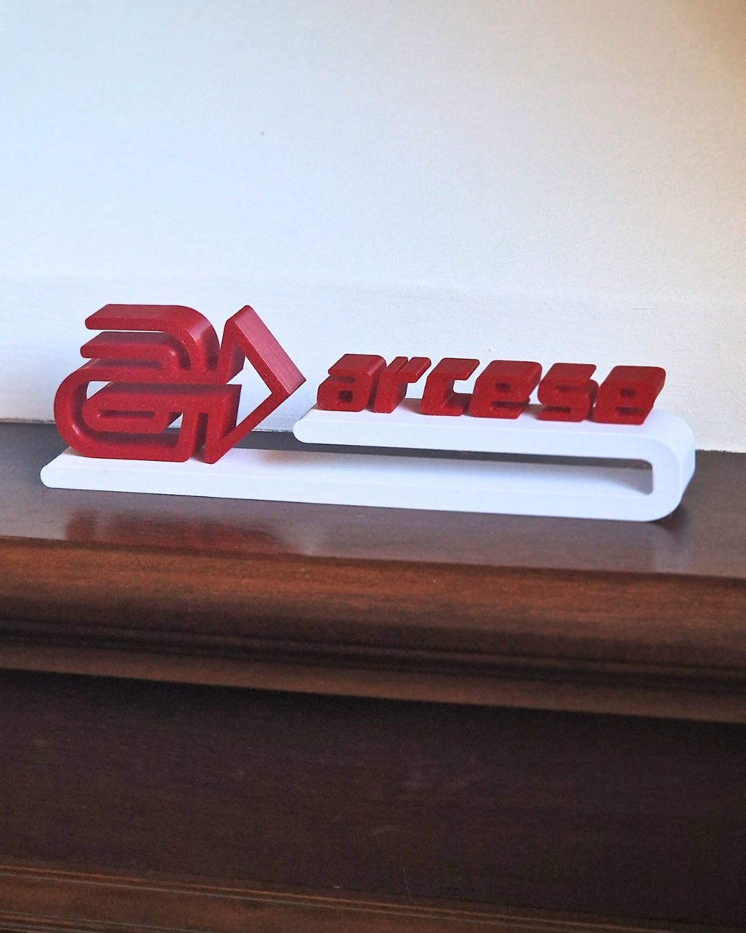 Logo Aziendale su Piedistallo