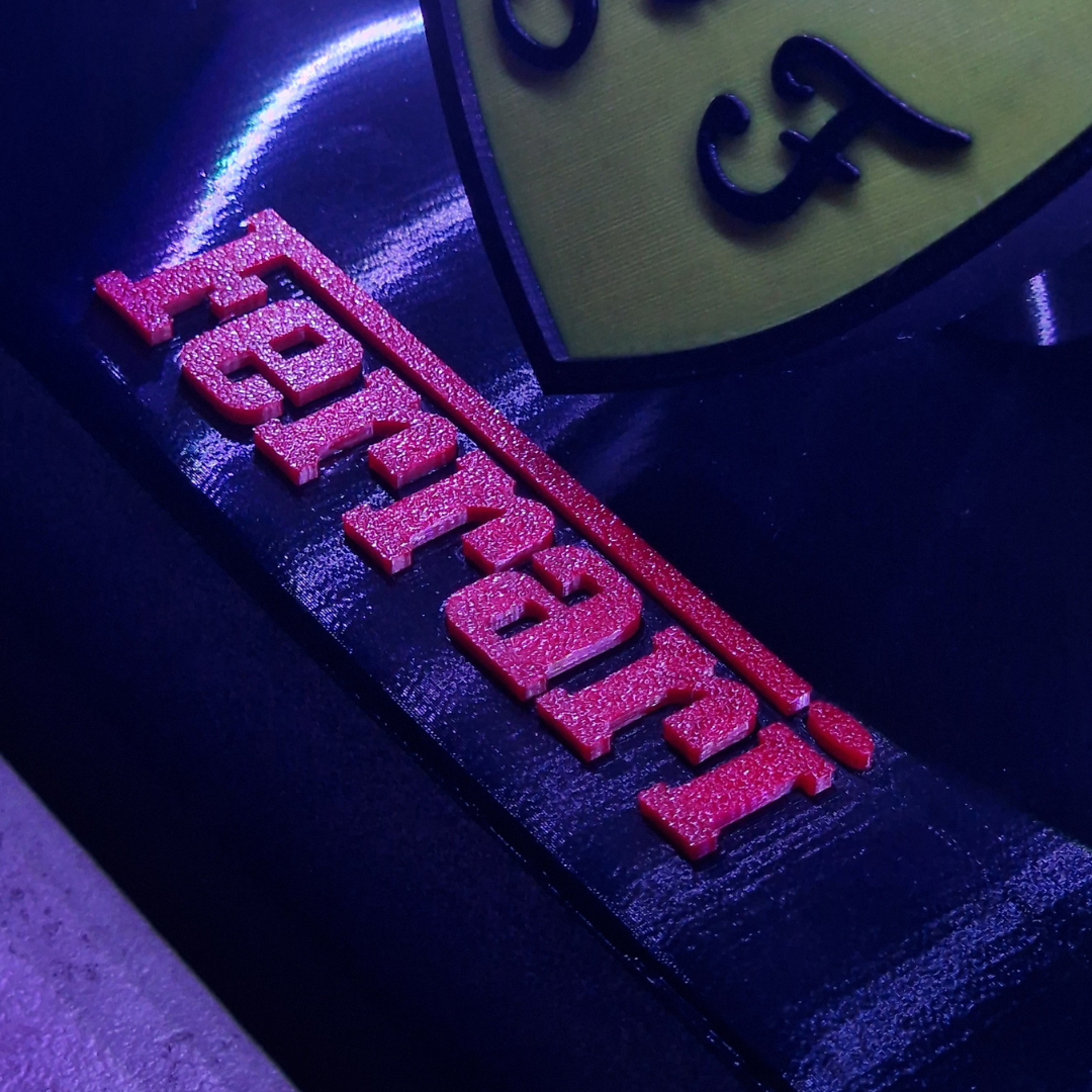 Lampada LED con Logo Ferrari