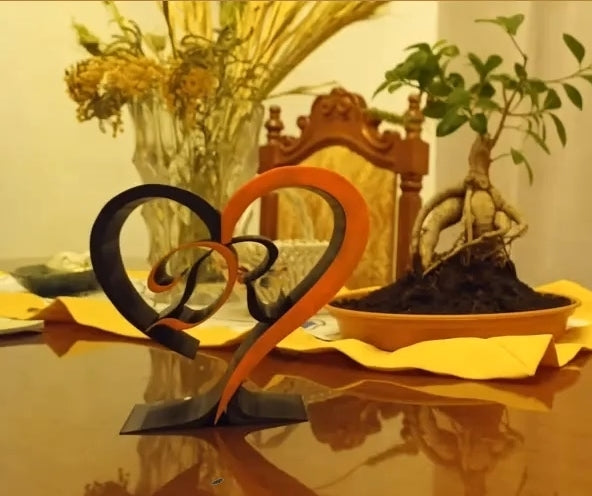 Iniziali Avvolte da un Cuore