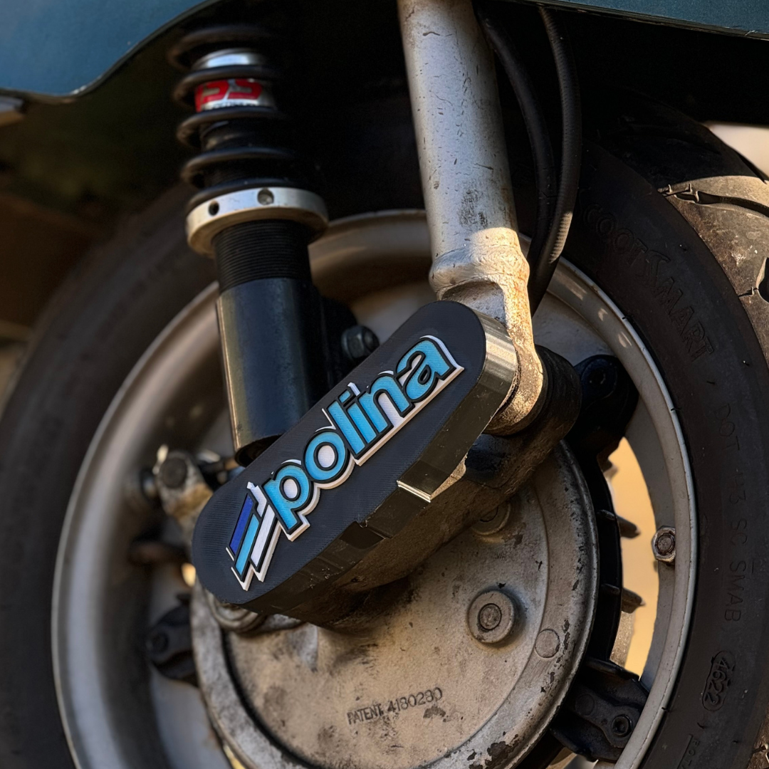 Coprimozzo Vespa Stelo Lungo - Personalizzazione Polina