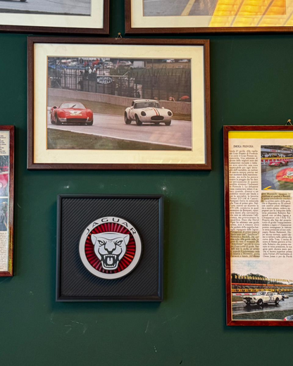 Quadro con Sfondo Texture Fibra di Carbonio - Logo Jaguar