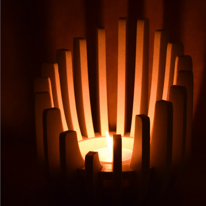 Porta candele Trono