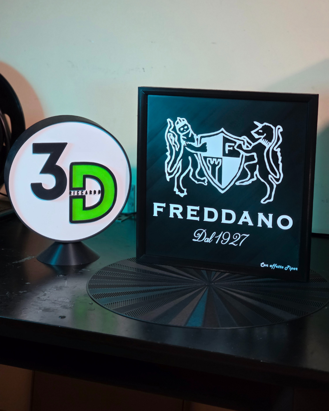 Logo Aziendale in 3D da Appendere al Muro - Targa da Parete Personalizzata - Freddano